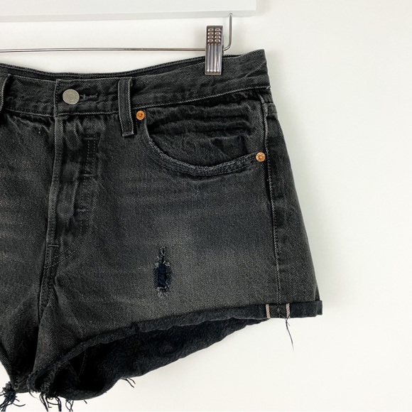 Levi’s Cut Off Denim Shorts Black size 30 - Picture 2 of 7
